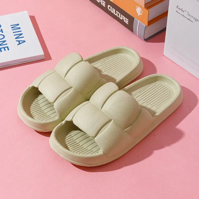 2023 Summer Non Slip Flip Flops for Women Soft Sole Eva Indoor Sandals with Thick Flat Bottom Fashionable Bathroom Slippers for Home 1pc