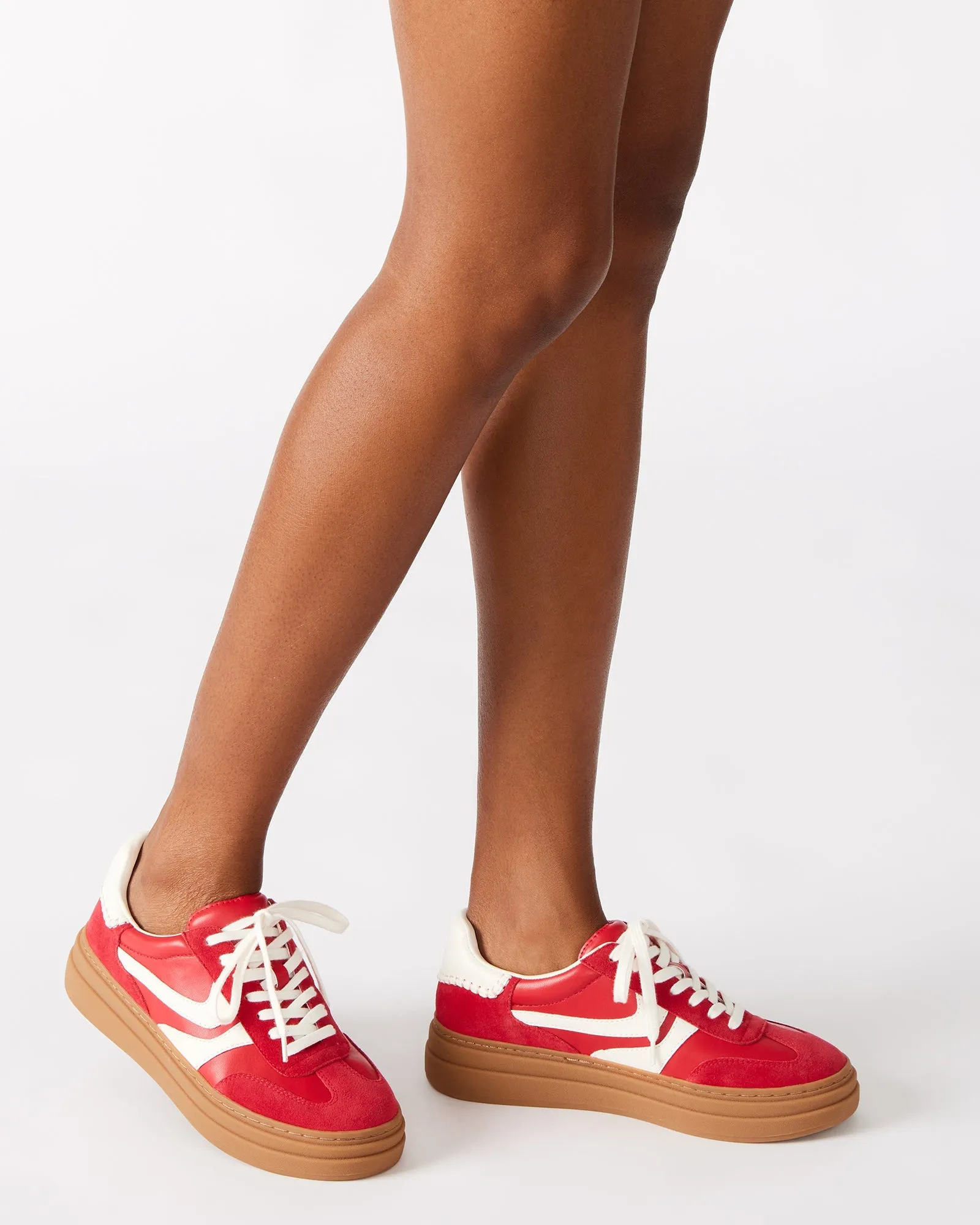 Dodge Low Top Sneaker